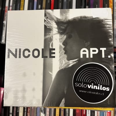 Nicole Apt CD1