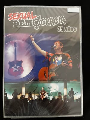 Sexual Democracia 25 Años Dvd+Karaoke CD1