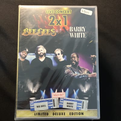 Beegees & Barry White Live Concert DVD1