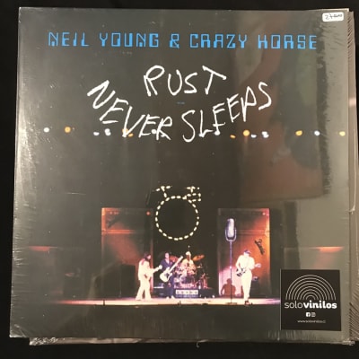 Neil Young & Crazy Horse Rust Never Sleeps1