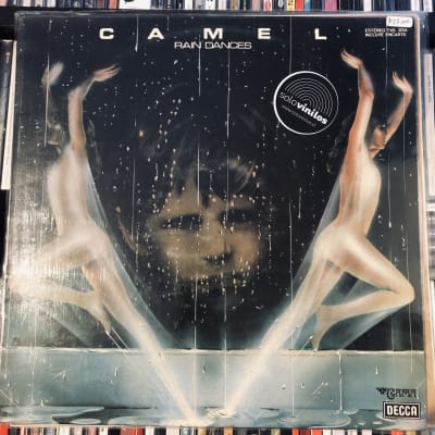 Camel Rain Dances Usado1