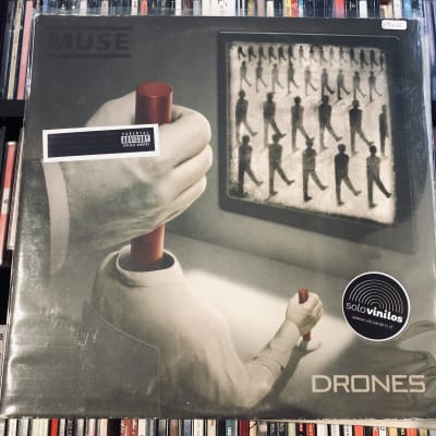Muse Drones Usado1