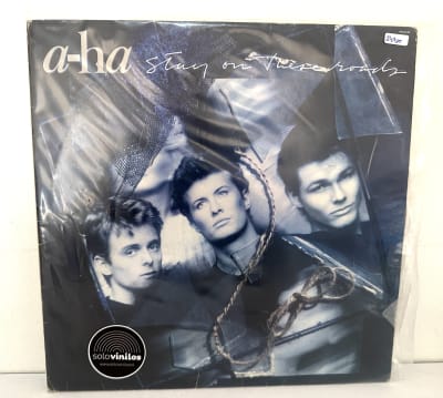 AHA - Stay On These Roads (ESC)1