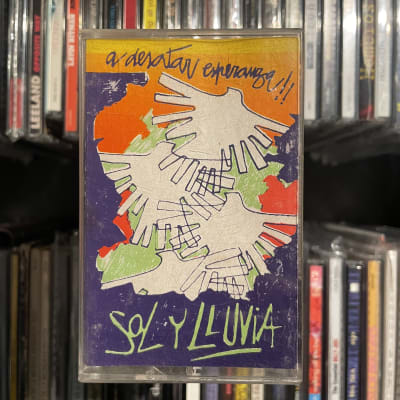 Sol y Lluvia - A Desatar Esperanza -  Cassette Escuchado1