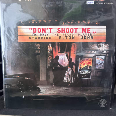 Elton John - Don`t Shoot me, I`m Only the Piano Player / Edición Japonesa, Sin OBI1