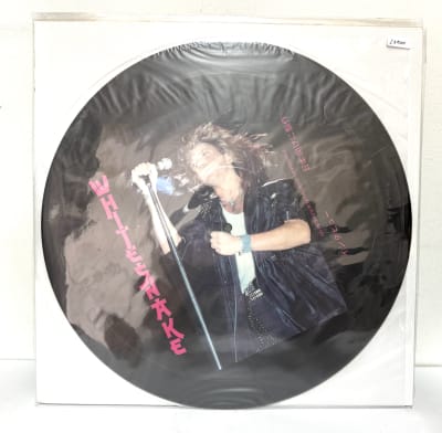 Whitesnake - And Interview with David Coverdale1