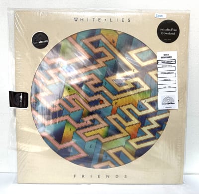 White Lies - Friends (ES)1