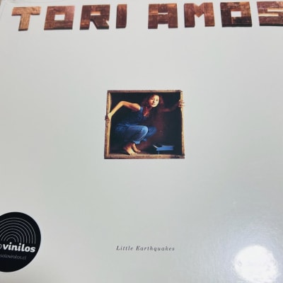 Tori Amos Little Earthquakes1