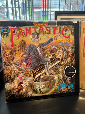 Elton John - Captain Fantastic1