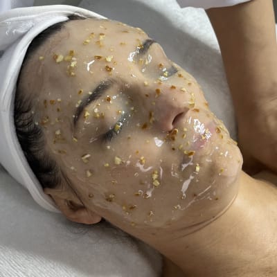 PACK FACIAL ANTIOXIDANTE CON VITAMINA C & MASAJE RELAJANTE 30 MIN