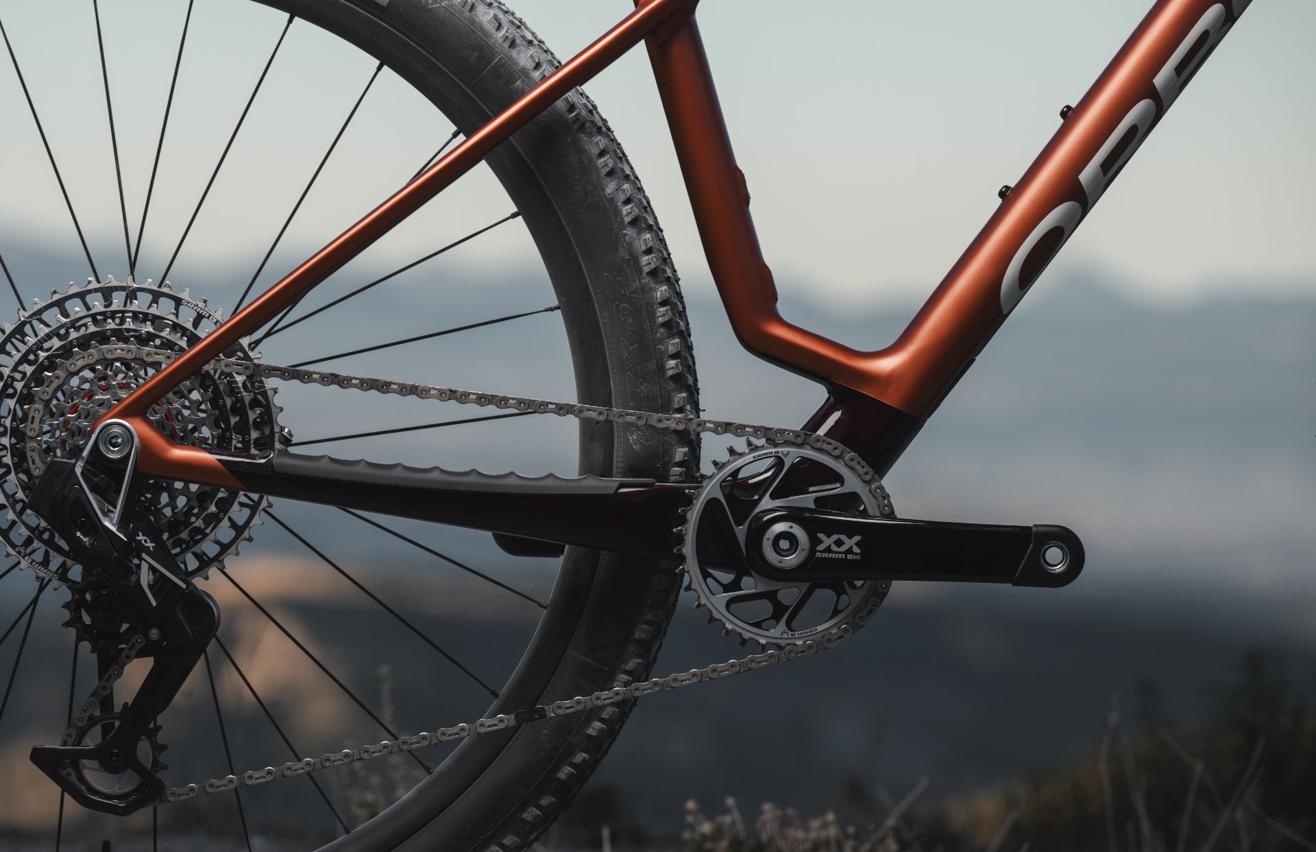 Close Up a la tecnología X-Fader de la nueva Orbea Alma 2025