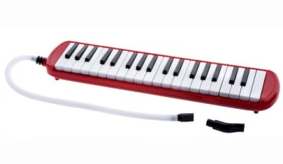 MLA-37R Melodica 37 notas Roja