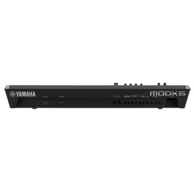 Sintetizador Workstation Yamaha MODX 6