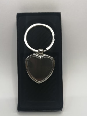 LLAVERO METALICO CAJA NEGRA ALE-0197