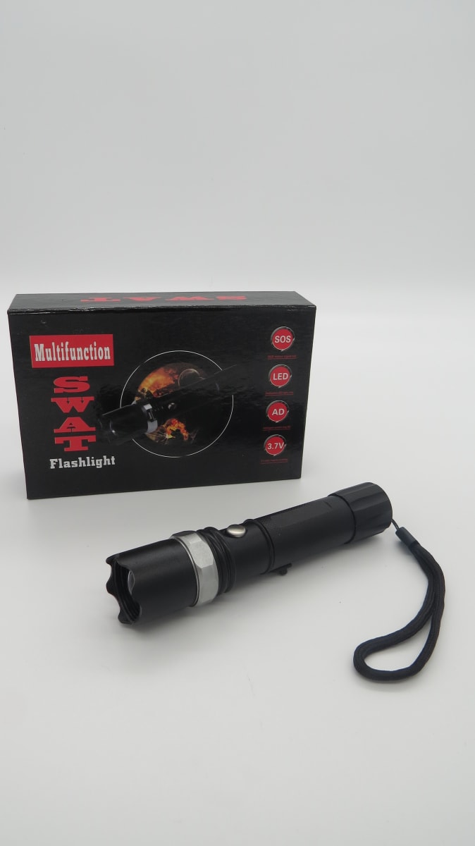 LINTERNA RECARGABLE E/CAJA ALE-19106 1