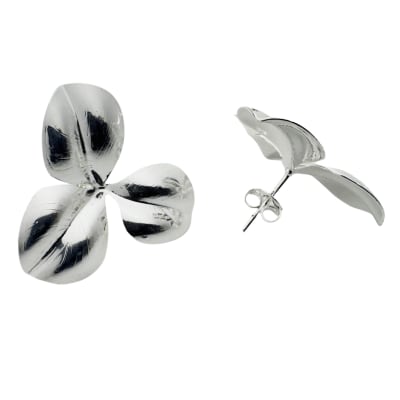 AROS B/PLATA 925 FLOR DE 3 PETALOS 3X3CM 2,4GR