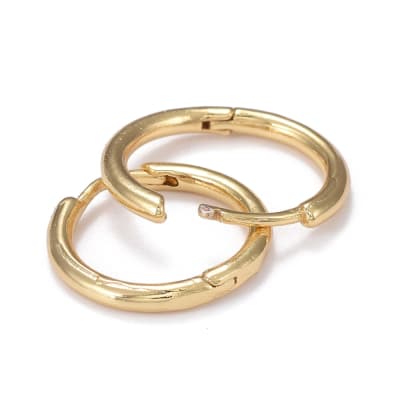 ARO LISTO B/O ARGOLLA HUGGIE 17X2MM