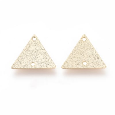 CONECTOR B/ORO TRIANGULO TEXTURIZADO 13X15MM