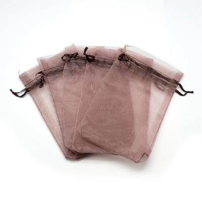 BOLSAS DE ORGANZA MARRON 9X7CM 100 UND1