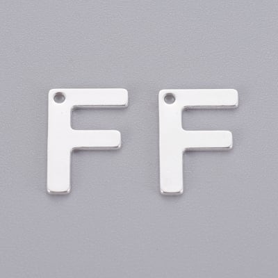 COLGANTE ACERO INOX. INICIAL PLATEADO F 11X10MM