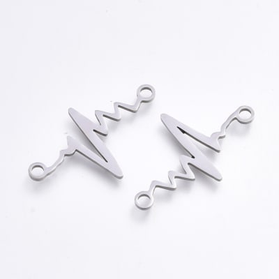 CONECTOR ACERO INOX. LATIDOS DE CORAZON 24X14MM