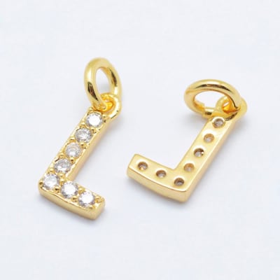 COLGANTE B/ORO INICIAL CON ZIRCONES L 7X8MM