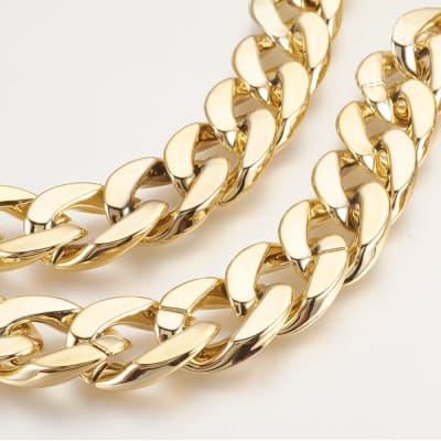 CADENA POR METRO ACRILICA DORADA CUBANA 24X17MM1