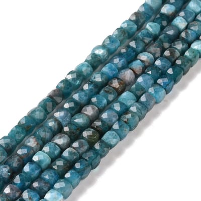 PIEDRA NATURAL APATITA FACETADA CUBO 4MM1