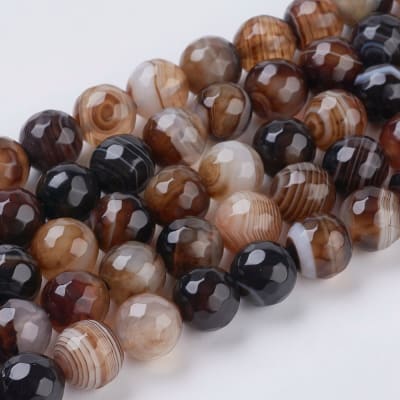 AGATA FACETADA RAYADA, TEÑIDO,  SILLINMARRON 8MM 46PCS APROX.