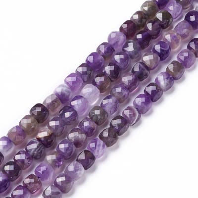 AMATISTA POR TIRA NATURAL CUBOS FACETADO 4~5x4~5x4~5MM APROX. 87PCS