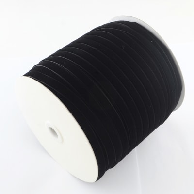 CINTA DE TERCIOPELO NEGRO 6.5MM