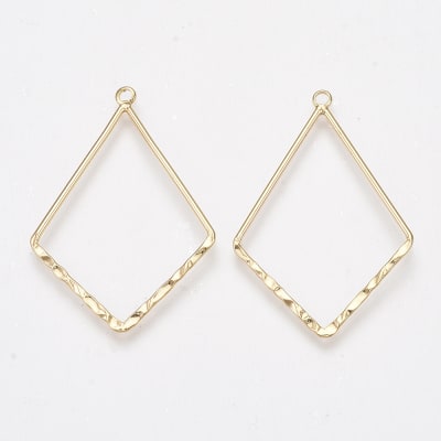 COLGANTE B/O ROMBO TORNEADO 37X26MM1