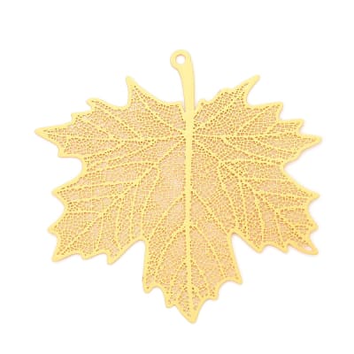 COLGANTE B/O HOJA DE ARCE 67MM1