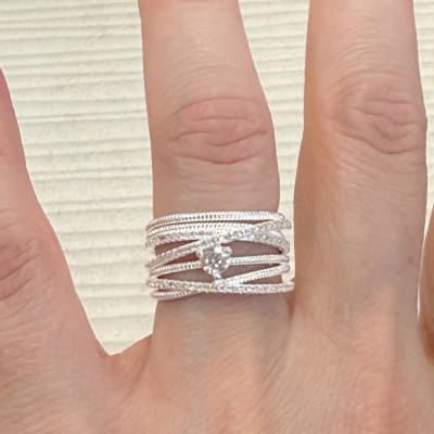 ANILLO POR TALLA  B/PLATA 925 7 LINEAS PUNTO DE LUZ Y ZIRCONES GALVANIZADO