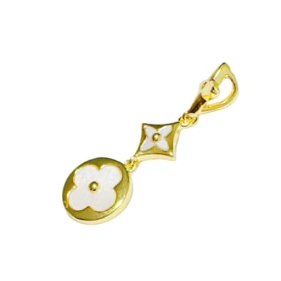 COLGANTE B/O ESTRELLAS Y FLOR NACAR 35X12MM1