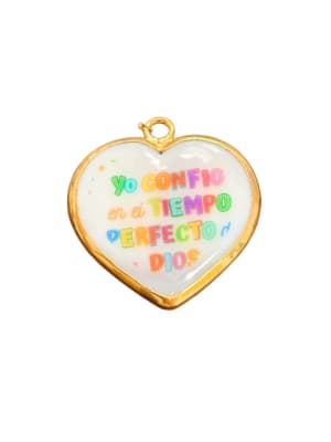 COLGANTE MURANO CORAZON ENGASTADO DIOS 33MM1