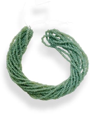 MOSTACILLAS CHECA PRECIOSA (6 TIRAS) 8/0 JADE OPAL1