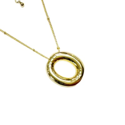 CADENA LISTA B/ORO BALIN COLGANTE INICIAL O1