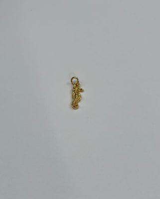 COLGANTE B/ORO CABALLITO DE MAR 6.6X15.3MM1