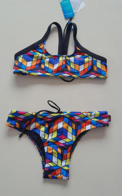 Bikini NIXIE