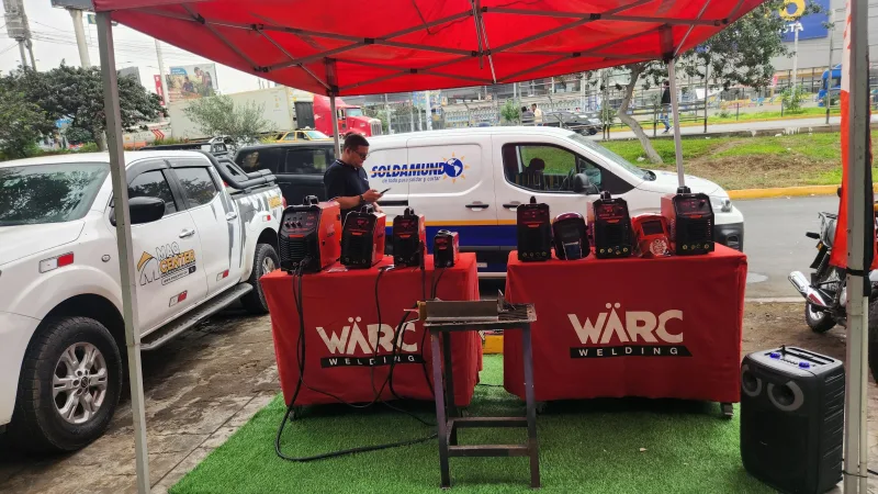 WARC Welding y Maq Center fortalecen su alianza con una jornada de demostración en vivo Tecnología y rendimiento al alcance de los profesionales