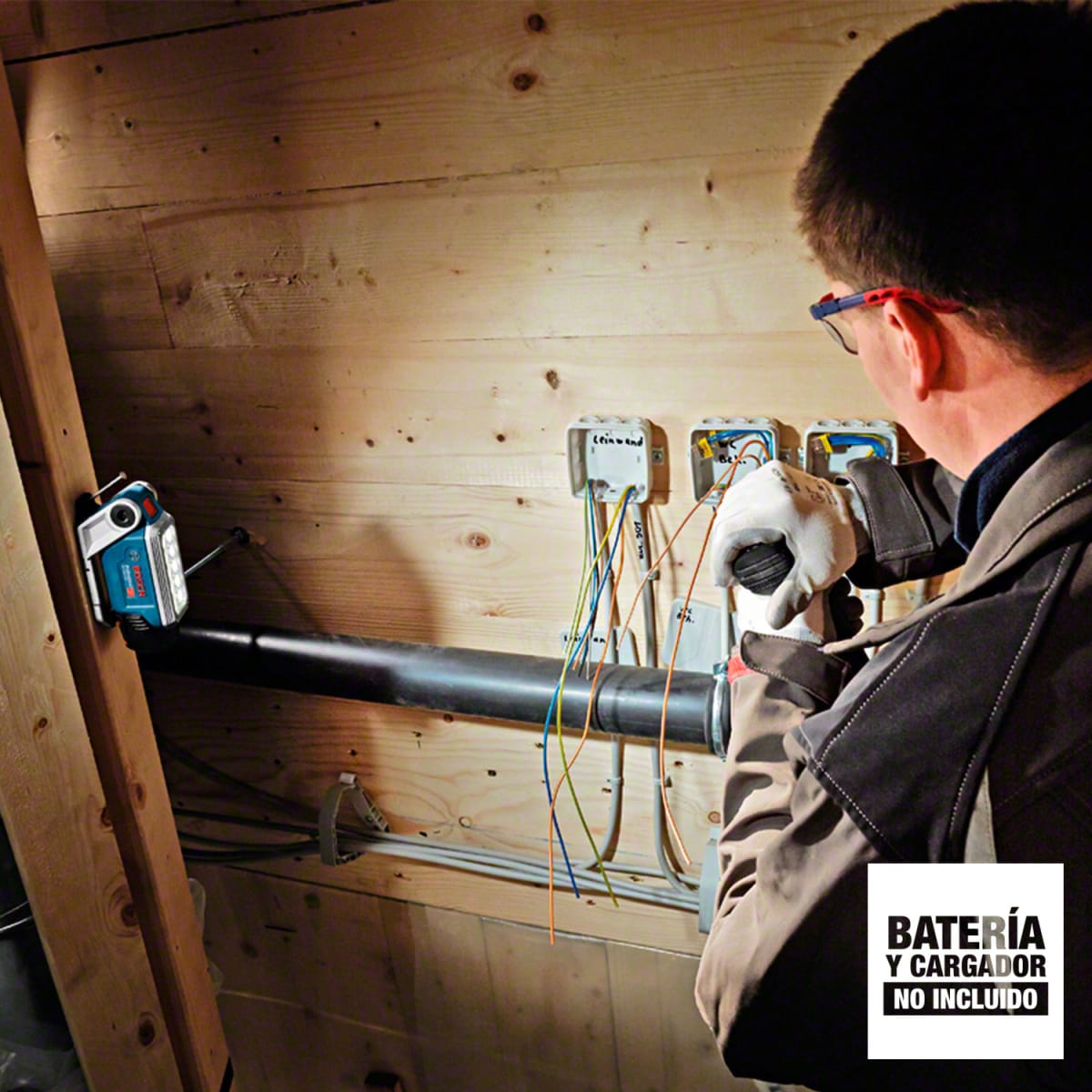 Linterna de Trabajo Bosch GLI 12V-330 Baretool - 0601.4A0.0006