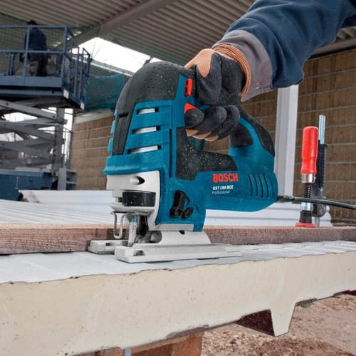 SIERRA CALADORA 780 W. BOSCH GST 150 BCE4