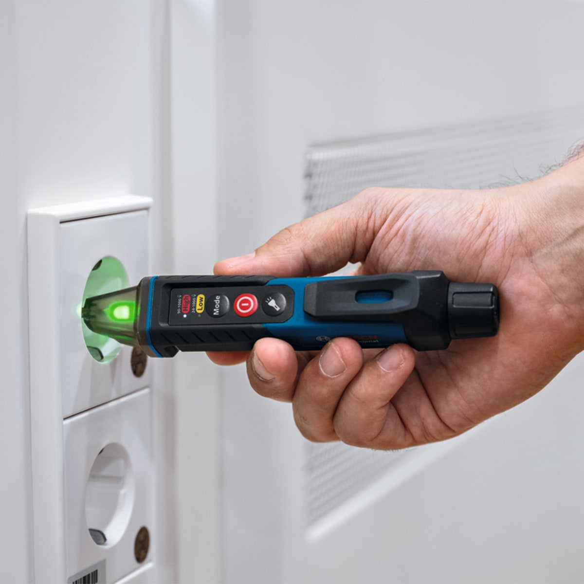 Probador de Voltaje 1000V GVD 1000-17 Bosch 0601.077.0006