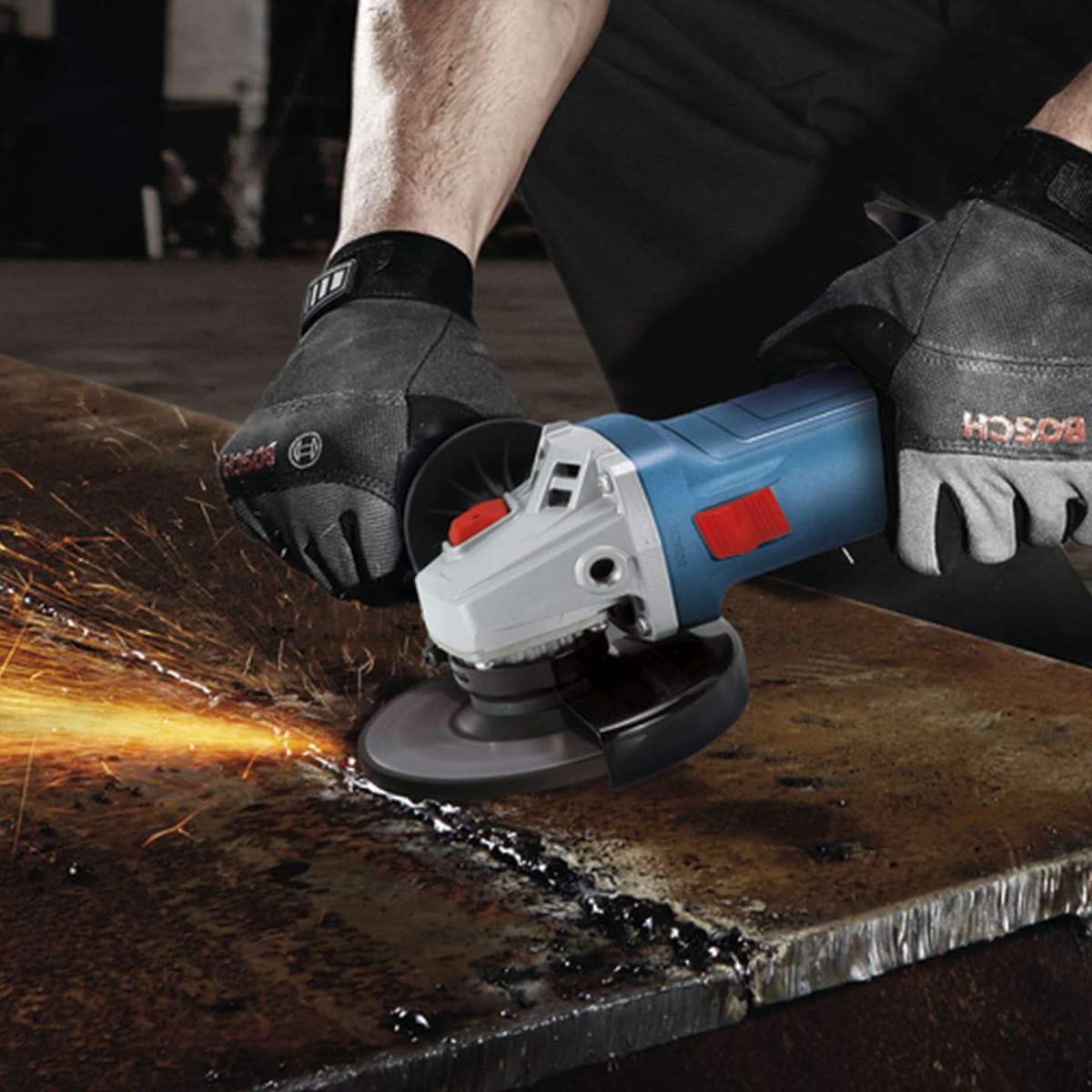 Esmeril Angular 4-1/2'' 710W 1200 Rpm Profesional GWS 700 Bosch5