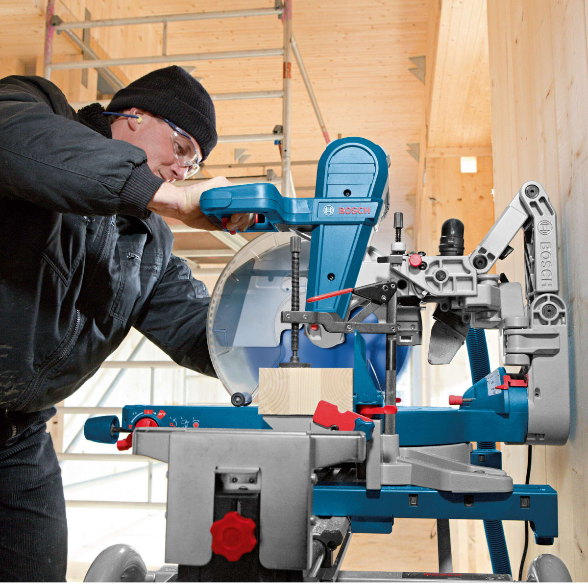 Sierra Ingleteadora Bosch 12