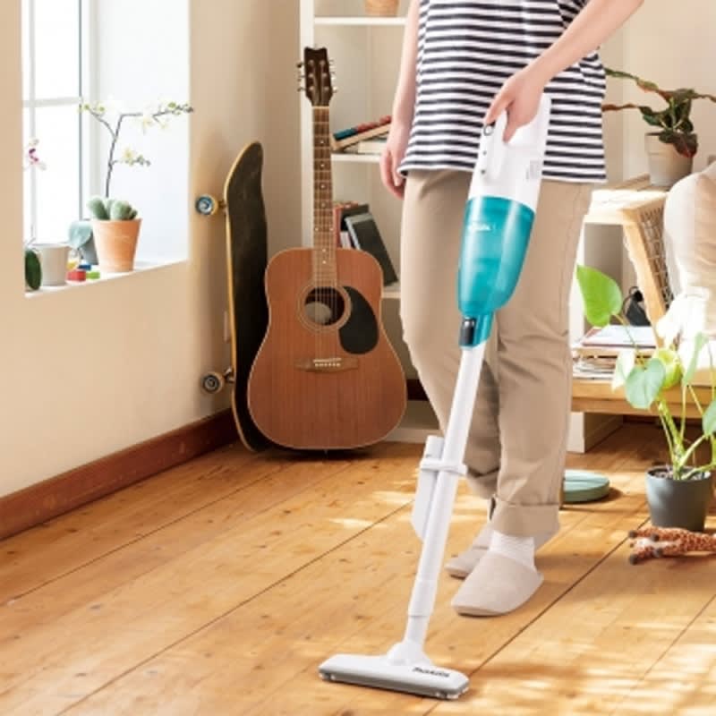 Aspiradora Inalambrica 12V 650ML 5.0 kPa Flujo 1.0 m³ Makita CL117FDX42