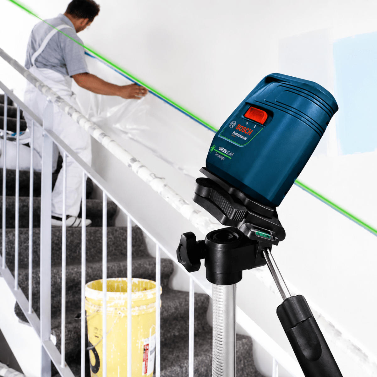 Nivel Láser 3 Lineas Verde GLL3XG + Tripode Bosch 0601.065.FG15