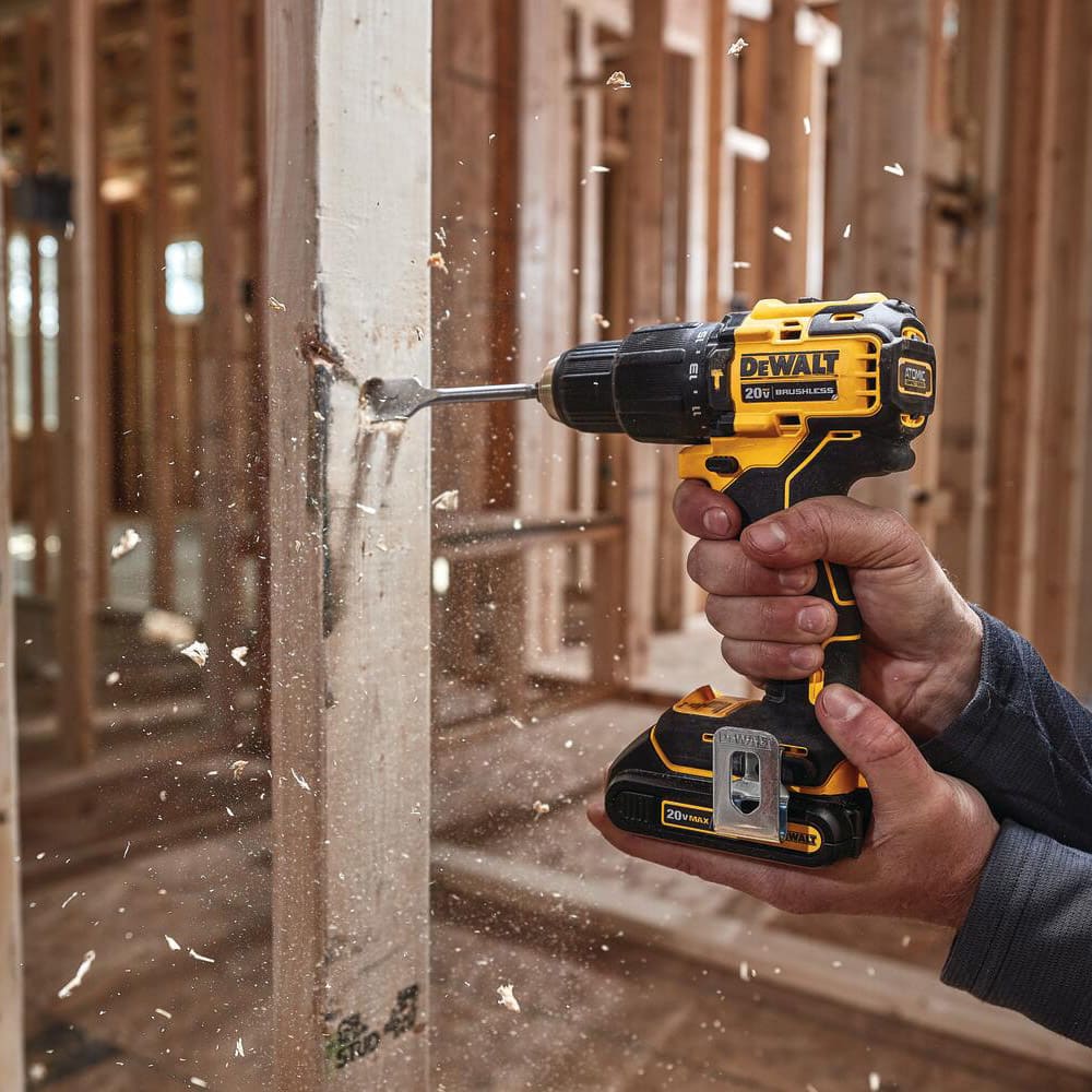 Kit Taladro Percutor DeWalt 20V Atomic + 2 Baterías - DCD709D2-B23