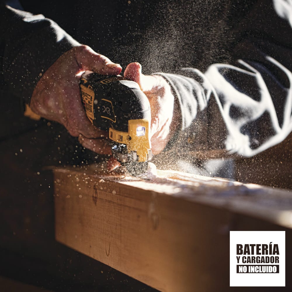 Multiherramienta oscilante Dewalt 20V XR 3 velocidades (Sin Batería) - DCS356B5